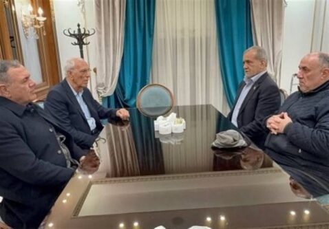 پزشکیان به دیدار خیر بزرگ مدرسهساز ایران رفت