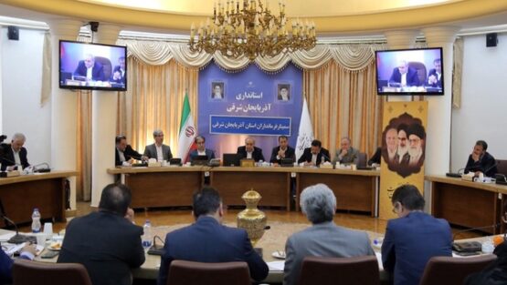 هیچ کارخانه‌ای نباید از مدار تولید خارج شود