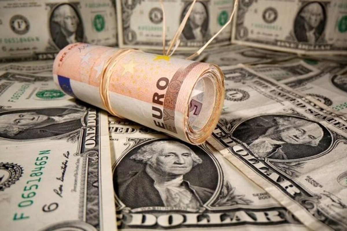 قیمت دلار و یورو در مرکز مبادله ایران؛ یکشنبه ۷ اردیبهشت