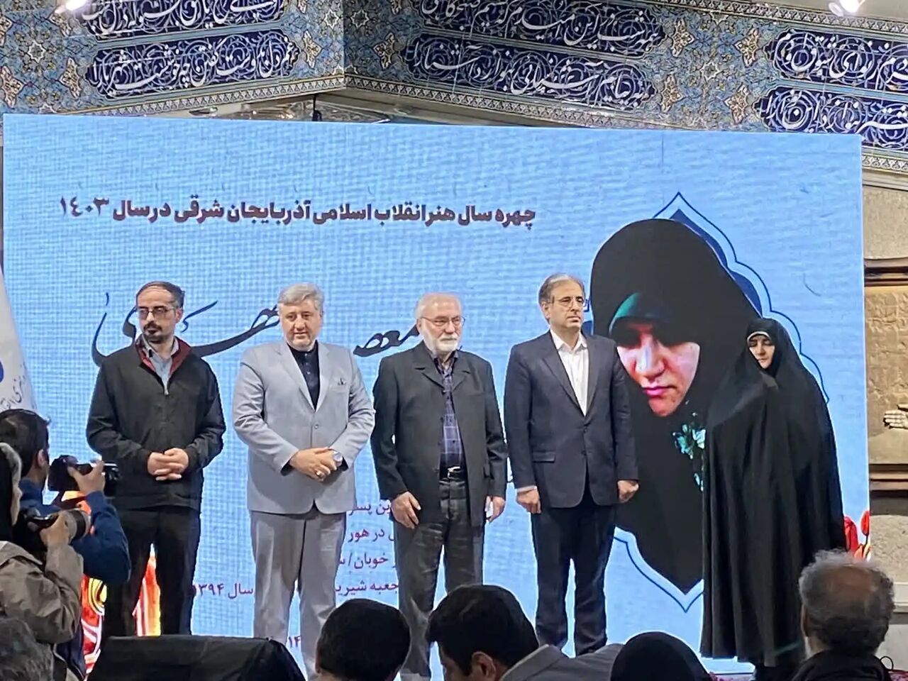 نویسنده «نورالدین پسر ایران» چهره هنر انقلاب اسلامی آذربایجان شرقی شد