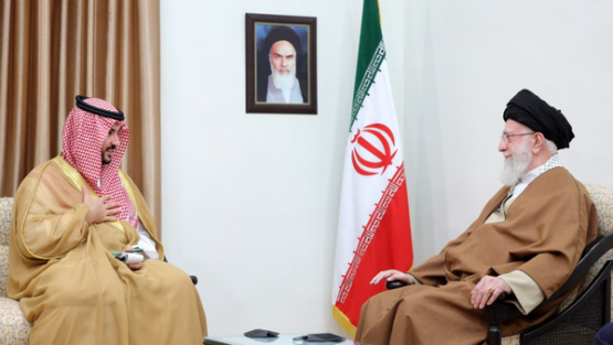 رهبر انقلاب: ارتباط ایران و عربستان برای هردو کشور مفید خواهد بود