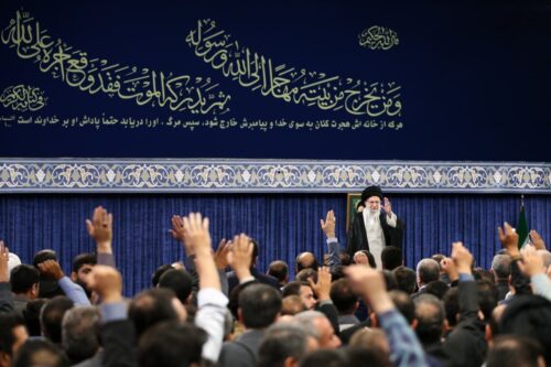 آغاز مراسم اولین سالگرد شهدای خدمت با حضور حضرت آیت الله خامنهای