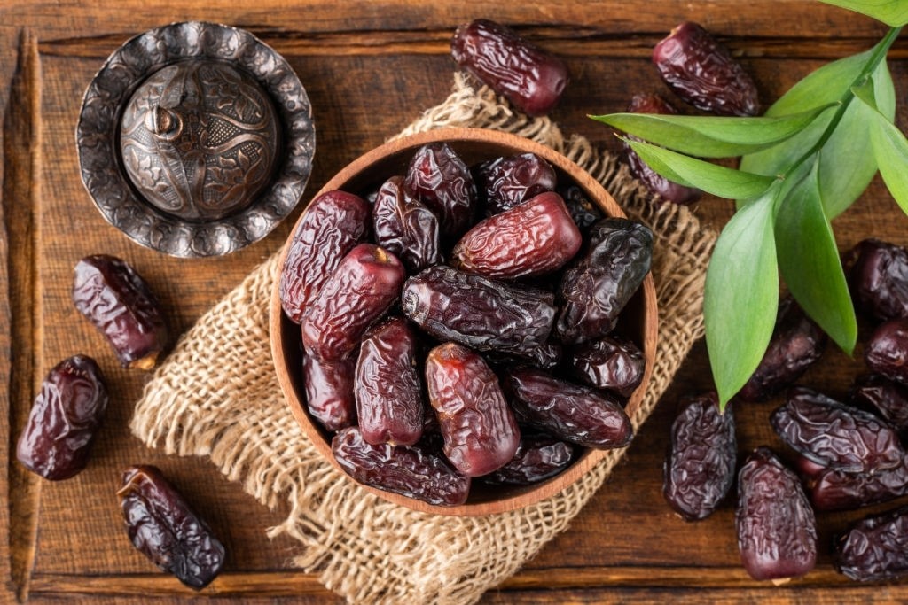 آذربایجان شرقی بدون حتی یک نخل، در جایگاه برتر فرآوری و بسته‌بندی خرما در کشور