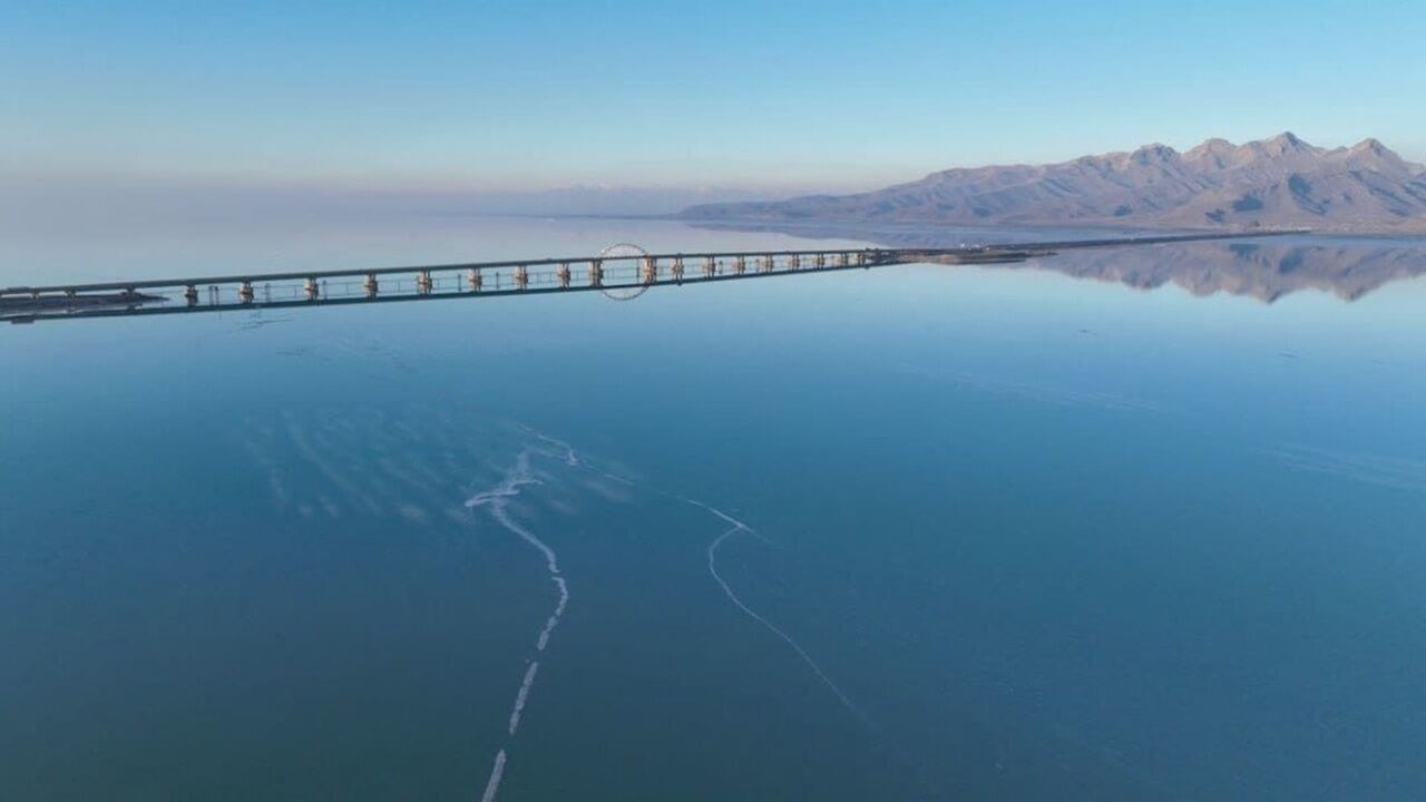 دریاچه ارومیه جان دوباره گرفت/ افزایش ۶۸ سانتی‌متری تراز آب