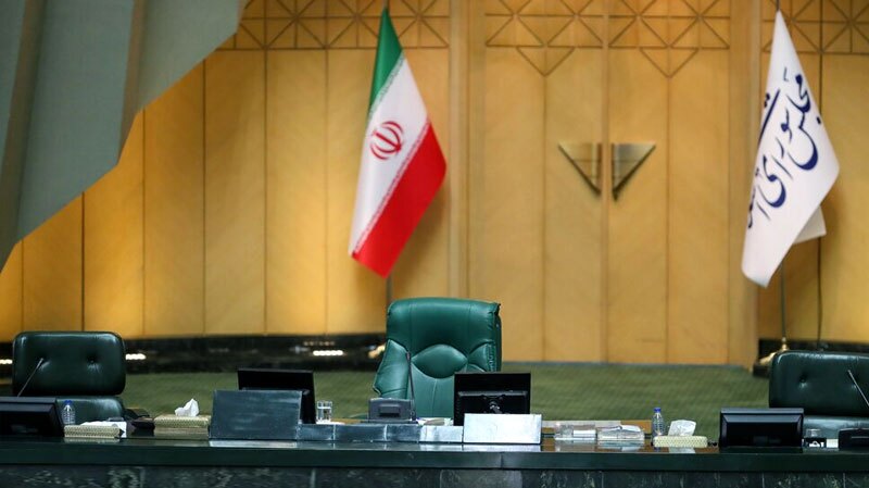 قالیباف با رای ۲۳۵ رای رئیس مجلس باقی ماند