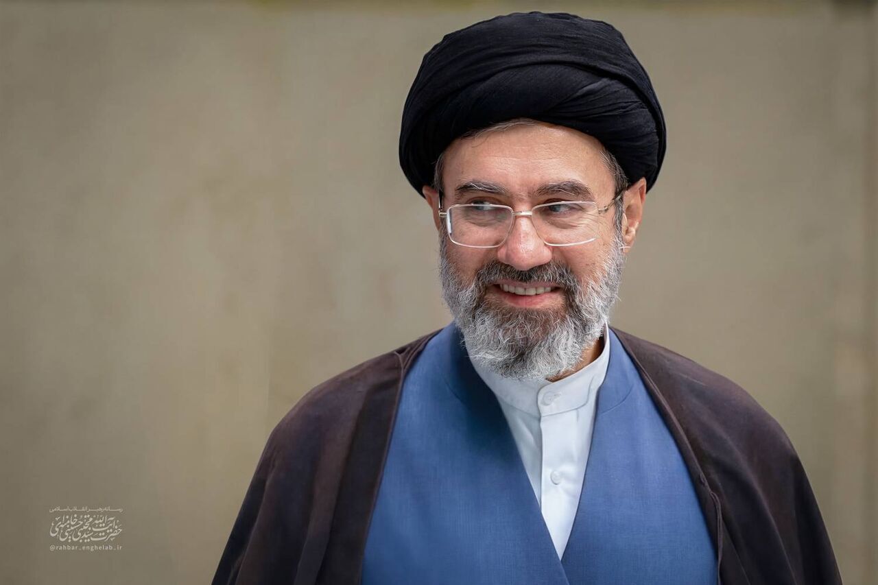 موافقت رهبر معظم انقلاب با عفو یا تخفیف و تبدیل مجازات بیش از دو هزار محکوم قضایی