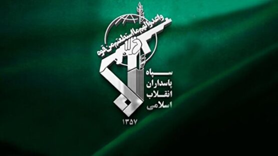 مراکز پشتیبانی لجستیکی ناوها و سکوهای سوختگیری ناوهای هواپیمابر آمریکایی در هم کوبیده شد