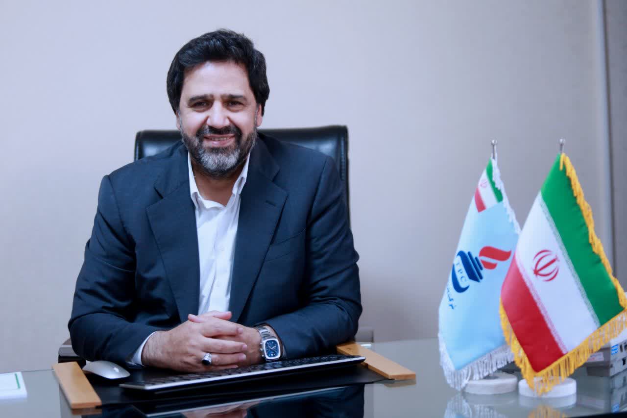 انتخاب مدیرعامل پتروشیمی تبریز به عنوان مدیر موفق ملی؛ تقدیر از مدیریت جهادی و ارزشآفرین