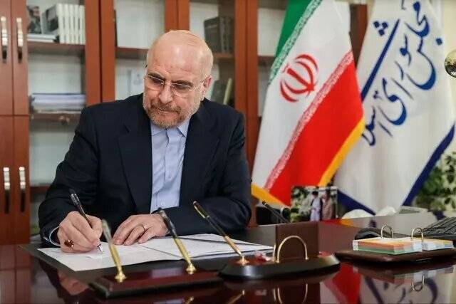 تبریک رئیس مجلس به مناسبت ۱۷ مرداد روز خبرنگار